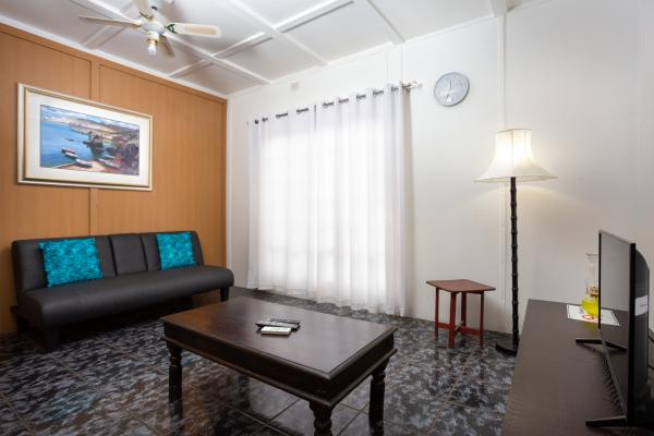 Room image 4