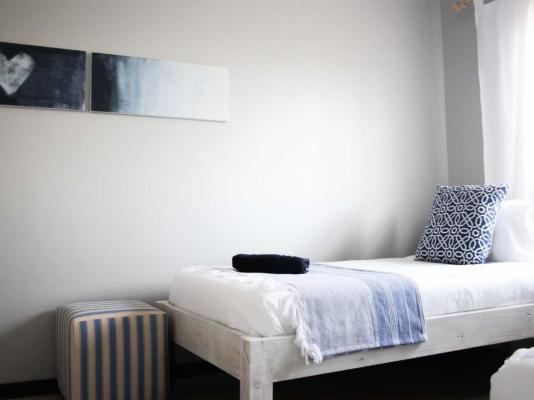 Room image 18