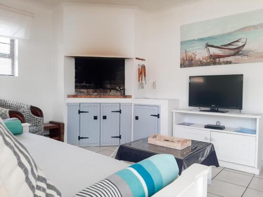 Room image 24