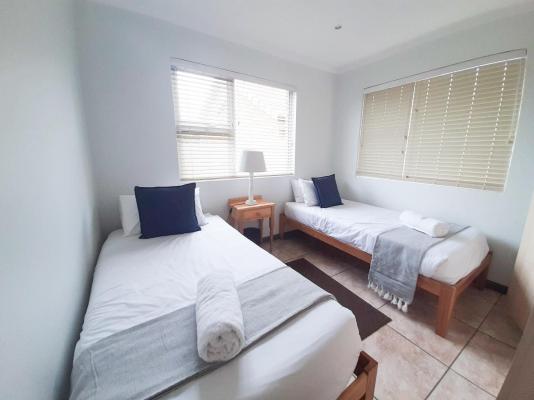 Room image 76