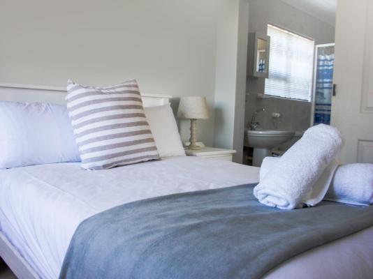 Room image 11