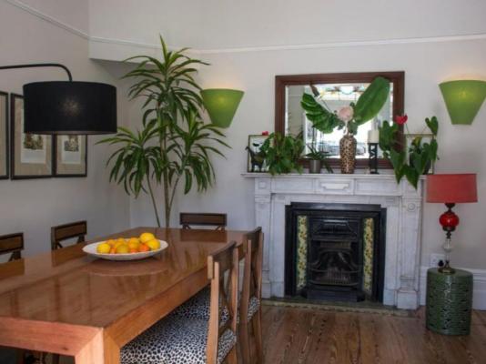 Room image 1