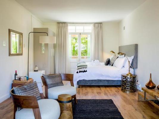 Room image 1