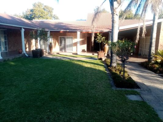 The Hills Guest House - 160734