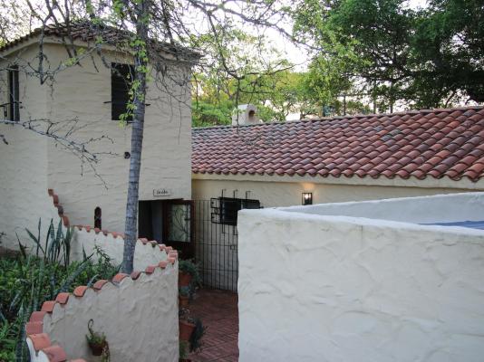 Room image 3
