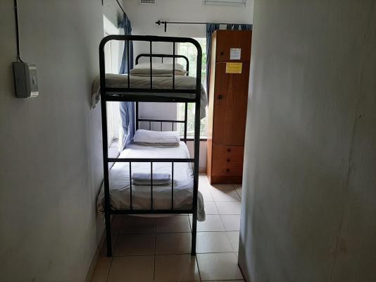 Room image 1