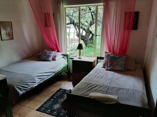 Room image 5