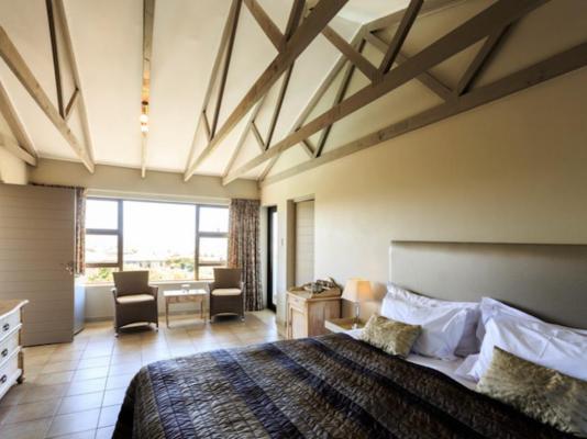 Room image 6