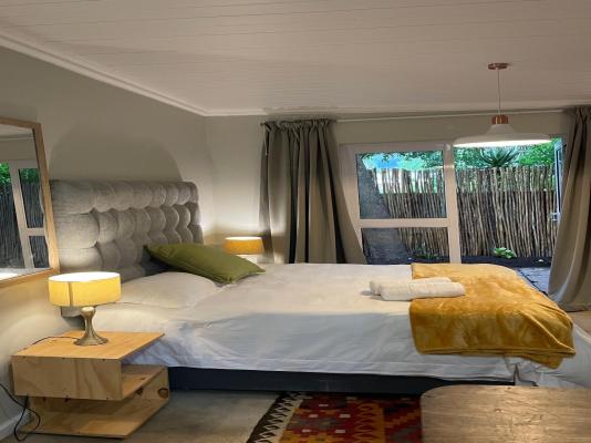 Room image 1