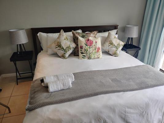 Boutique Hotel on the Bay - 163891