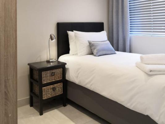 Room image 6