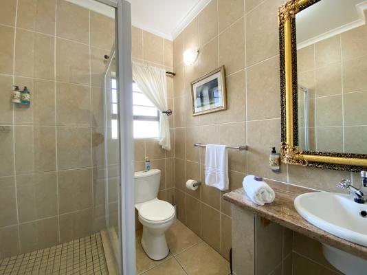 Room image 19