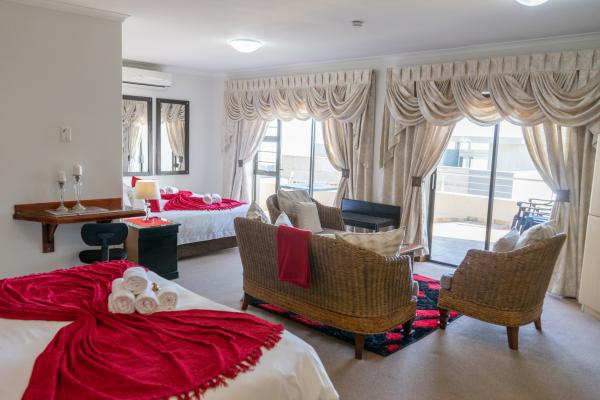 Room image 30