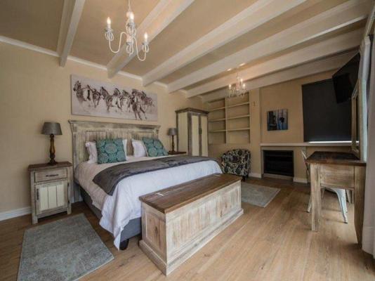 Room image 3
