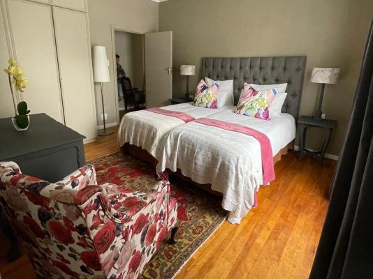 Room image 4