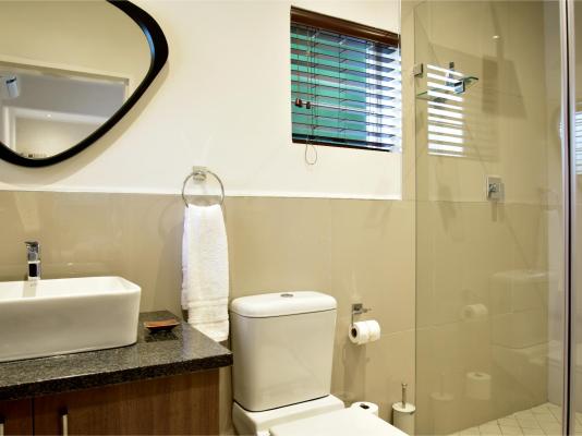 Room image 7