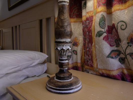 Room image 4