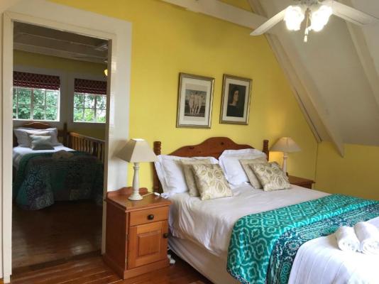 Room image 11