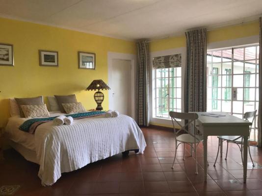 Room image 12