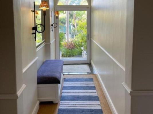 Room image 2
