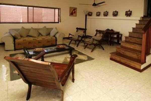 Catembe Gallery Hotel
