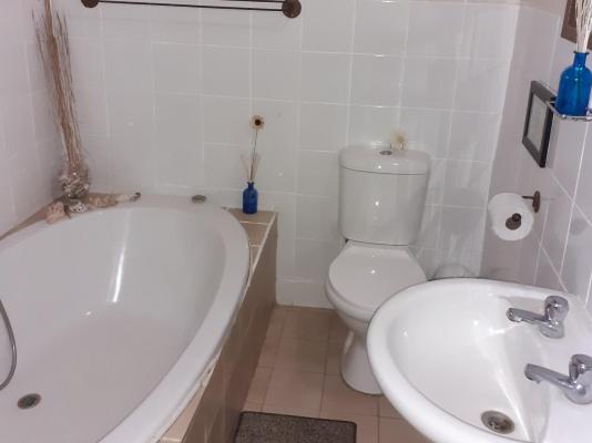 Room image 2