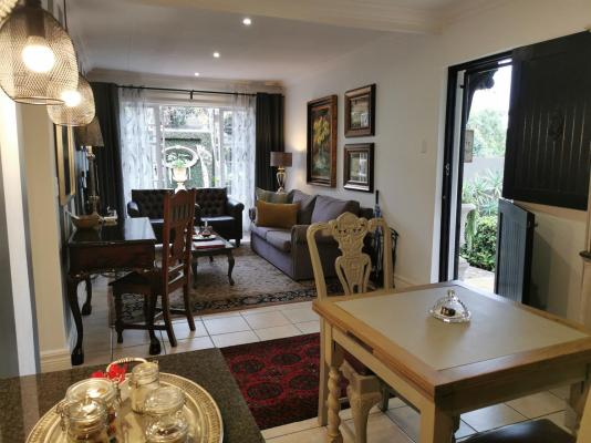Room image 8