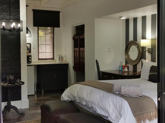 Room image 12