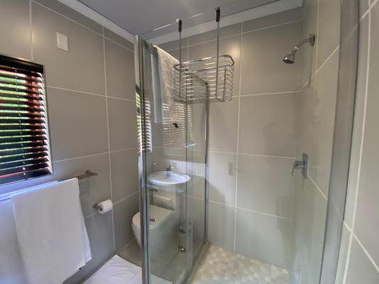 Room image 2