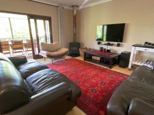 Room image 3