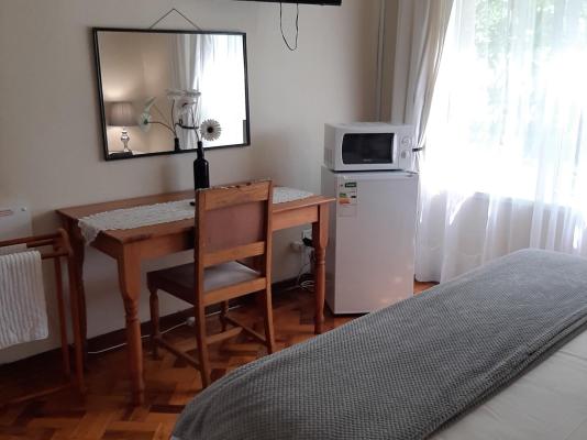 Room image 3