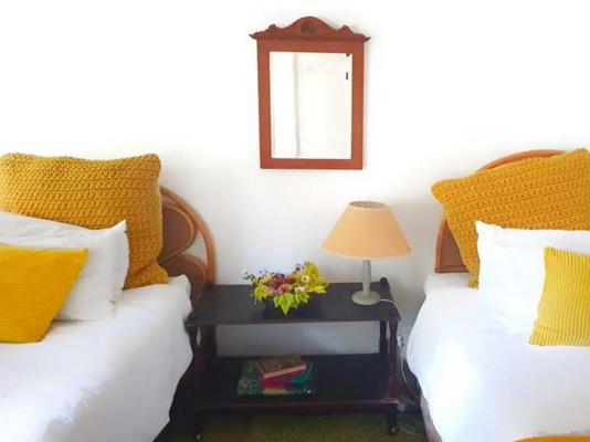 Room image 12