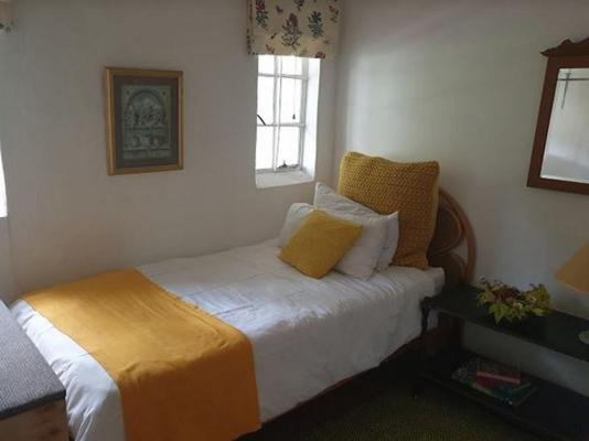 Room image 16