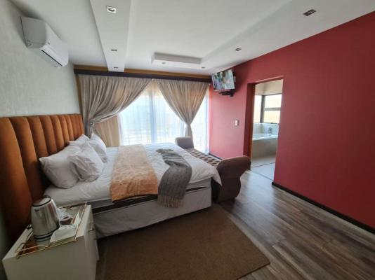Room image 1