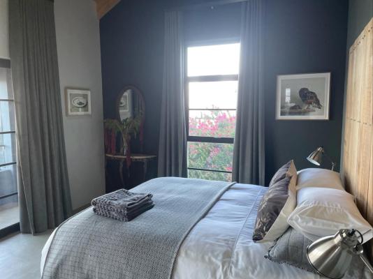Room image 6