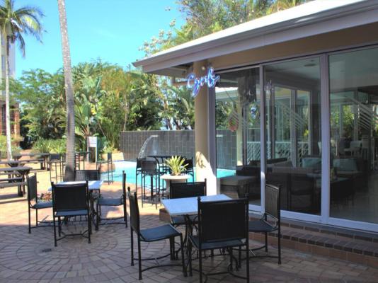 Riverside Hotel - 166497