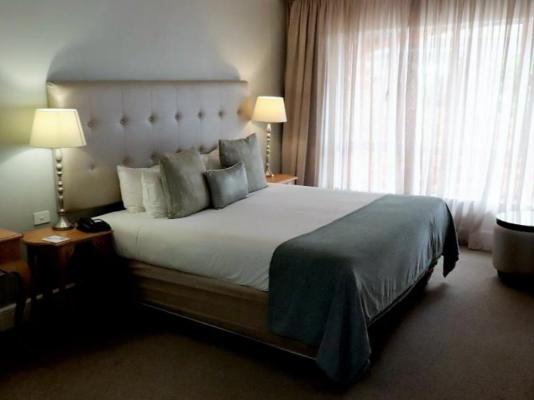 Room image 1