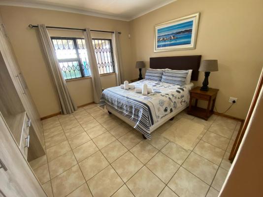Room image 3