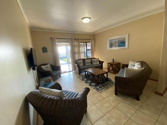 Room image 6