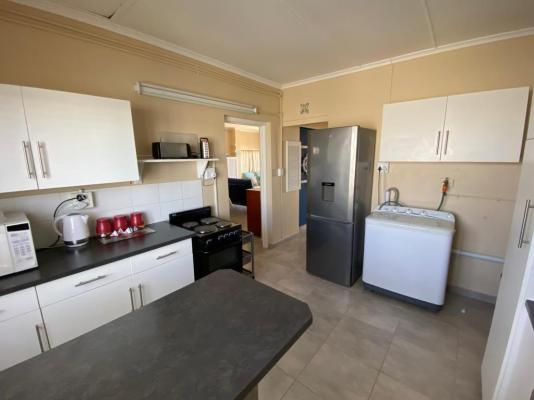 Room image 4
