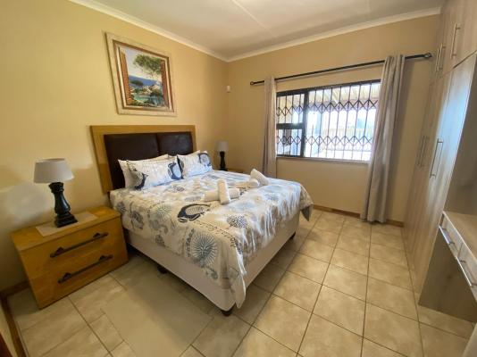 Room image 2