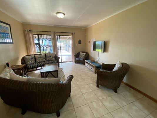 Room image 6