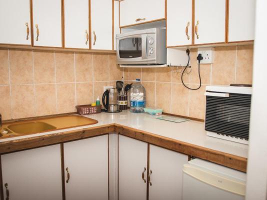 Room image 4
