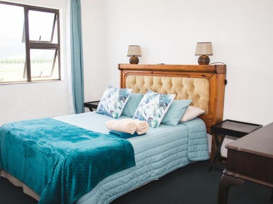 Room image 2