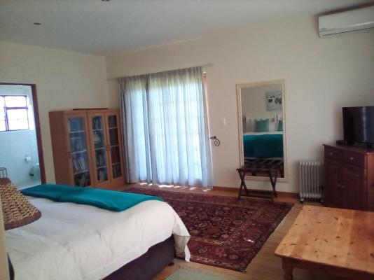 Room image 9