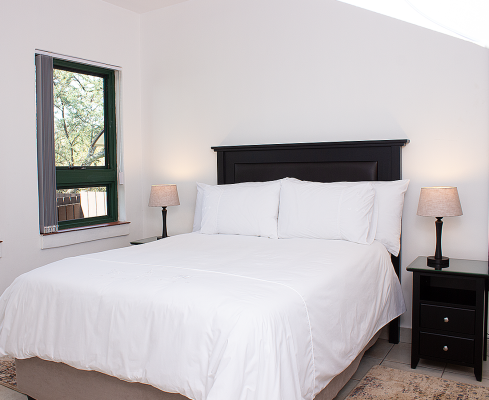 Room image 3