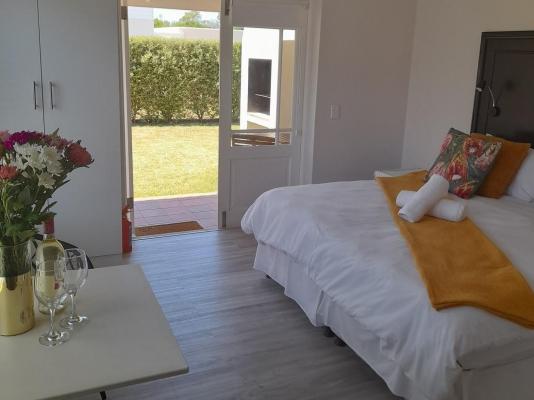 Room image 1