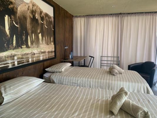 Room image 5