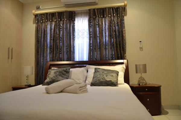 Room image 16