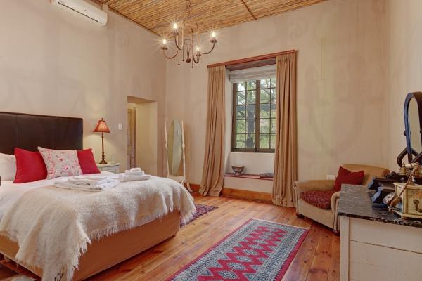 Room image 5